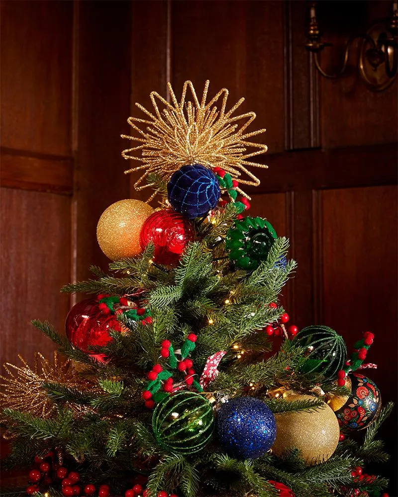 How to Style a Christmas Tree Like a Pro | Liberty