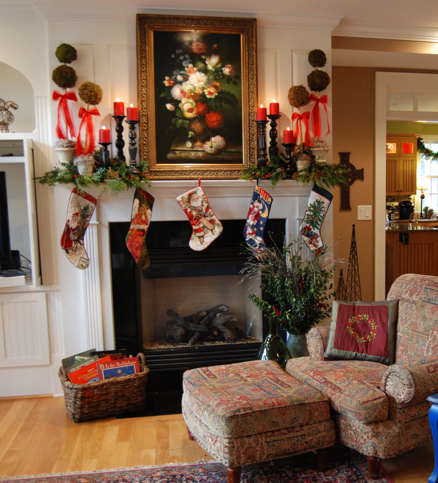 Imparting Grace: Christmas mantels