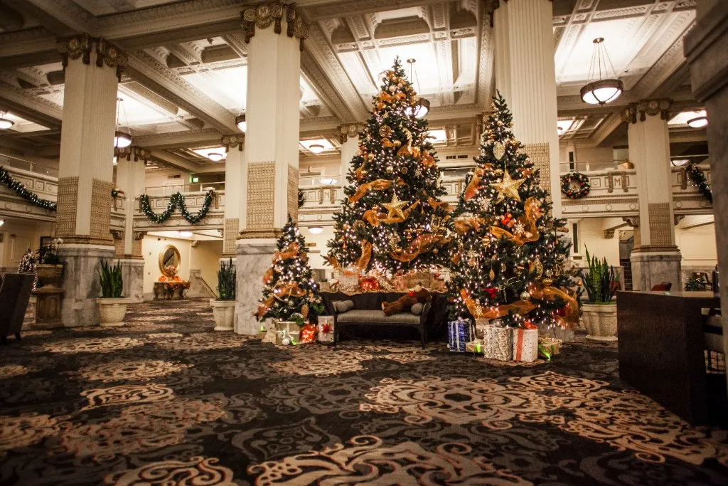 Indoor Christmas Decorating & Lobby Trees | Commercial Holiday Decorators