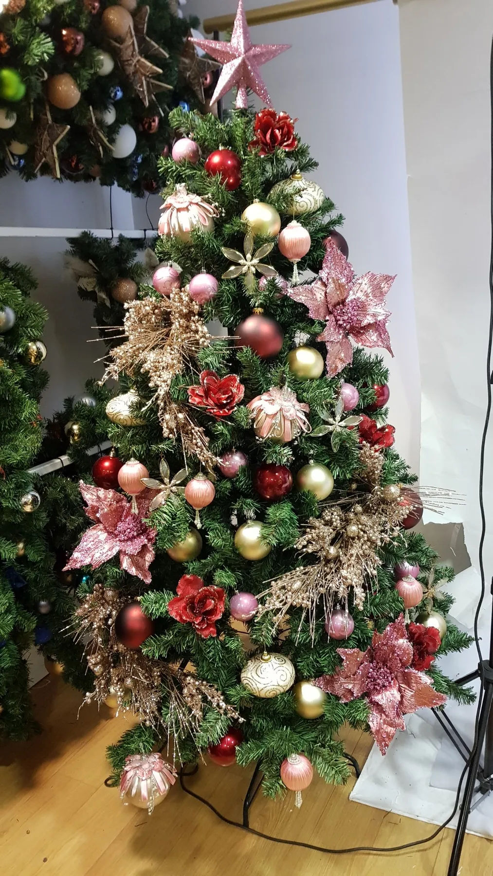Introducing Vintage Pearl and Double Denim – our new themes for 2019! –  Christmas Knowledge