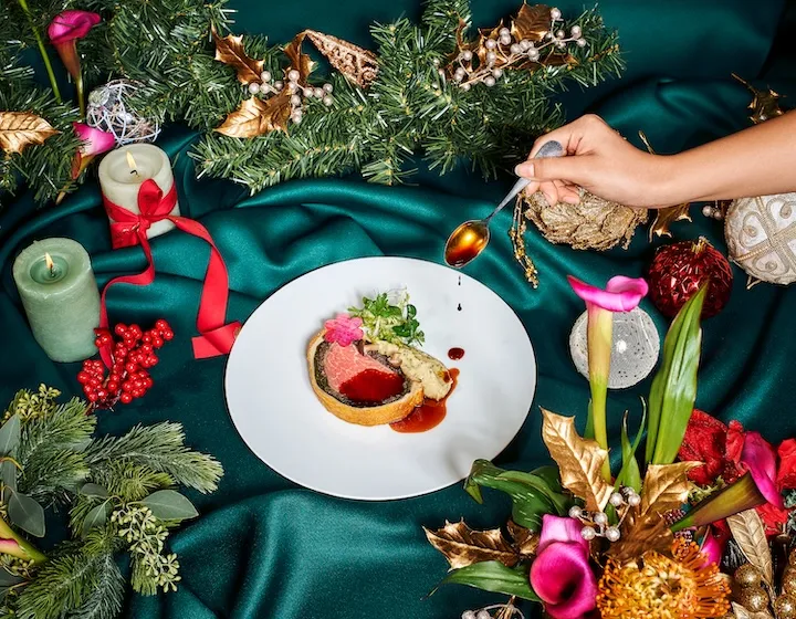 Jewel Christmas 2026 Dinner | Dinner, But Make It Elegant. , From Rich Tones To Soft Champagne, Classic Colors Professional Unexpected Combinations, Every Table Brings Its Own Kind Of Holiday Magic.