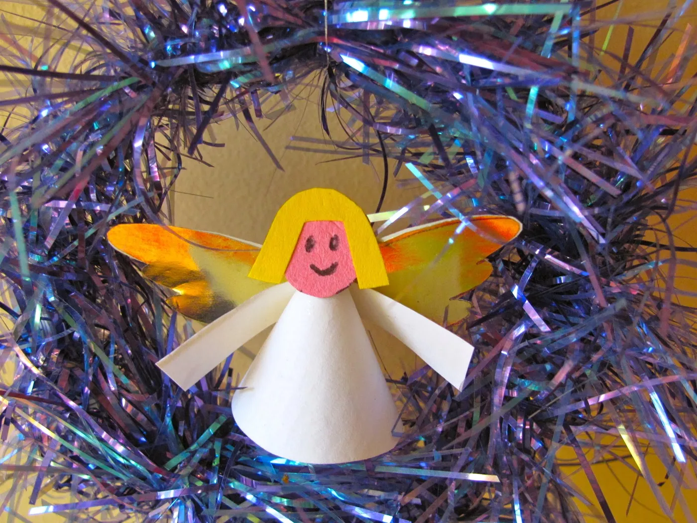 Jumble Tree: Sparkly Christmas decorations
