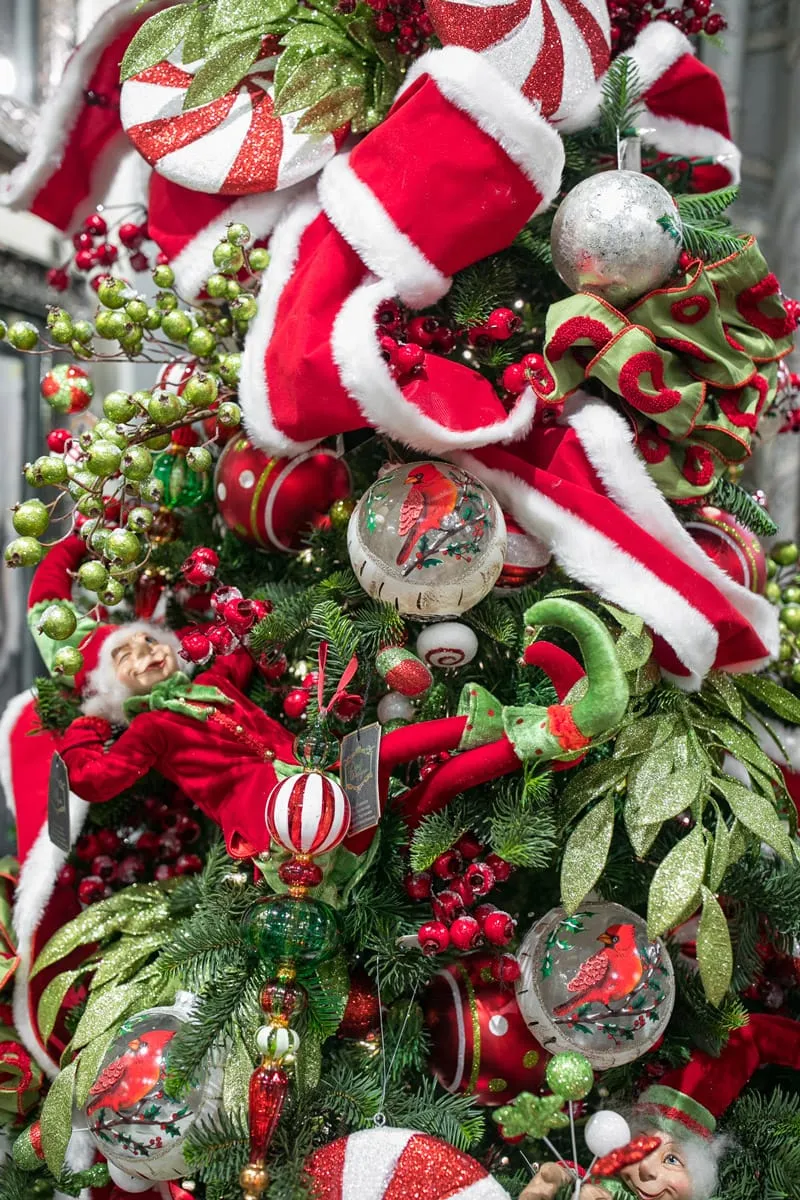 Luxury Christmas Tree Decorating With Linly Designs - | Linly Designs