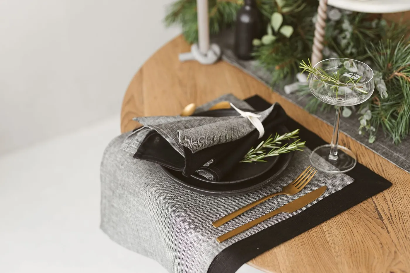 Modern black linen table placemats for Christmas dinner table | Thing  Stories