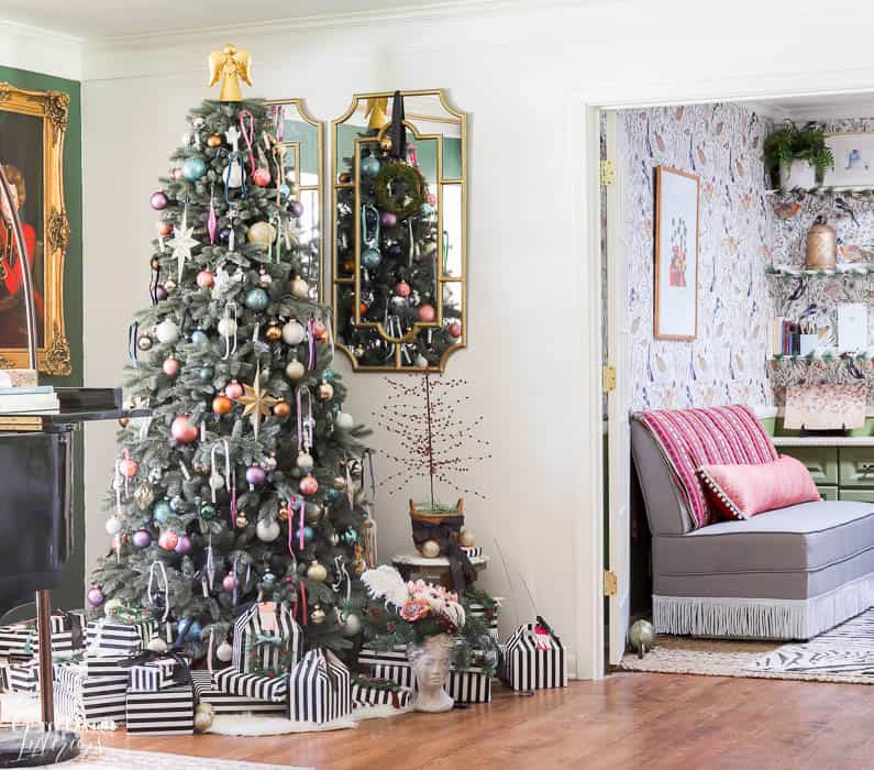 Modern French Bohemian Christmas Tree that's Easy to Do -