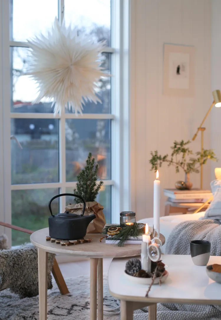 my scandinavian home: Coffee Tables and Festive Touches in Our Little Cabin!