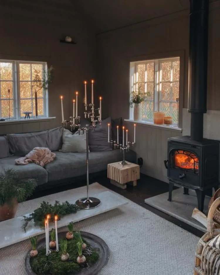 my scandinavian home: Step Inside a Cosy Swedish Allotment Cottage Dressed  for Christmas