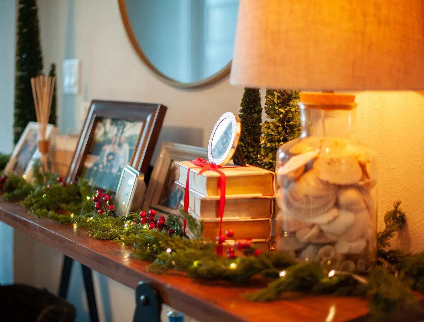 My Top 10 Holiday Decor Tips - Showit Blog