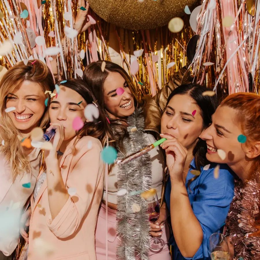 New Year Party Decorations & Balloon Ideas – Celebrate 2025 with Decent  Balloons 🎉✨ | Decent Balloons