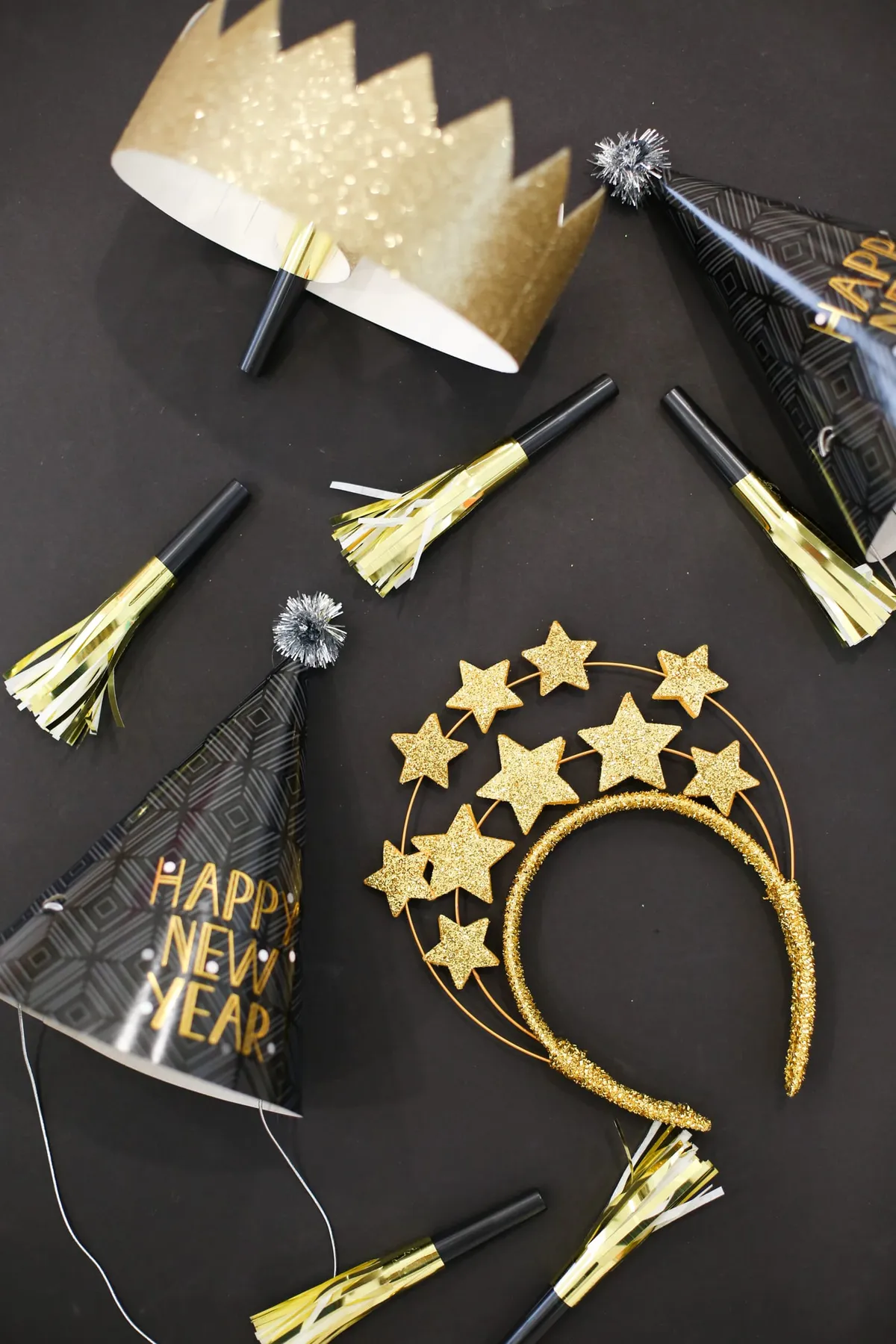 New Year's Eve with Kids » Party Ideas from Lovely Indeed