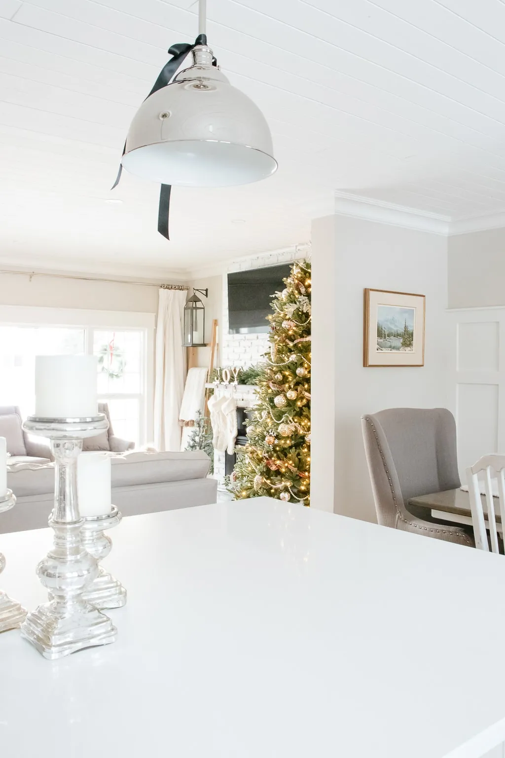 Nostalgic + Cozy Christmas Home Tour - Making it in the Mountains