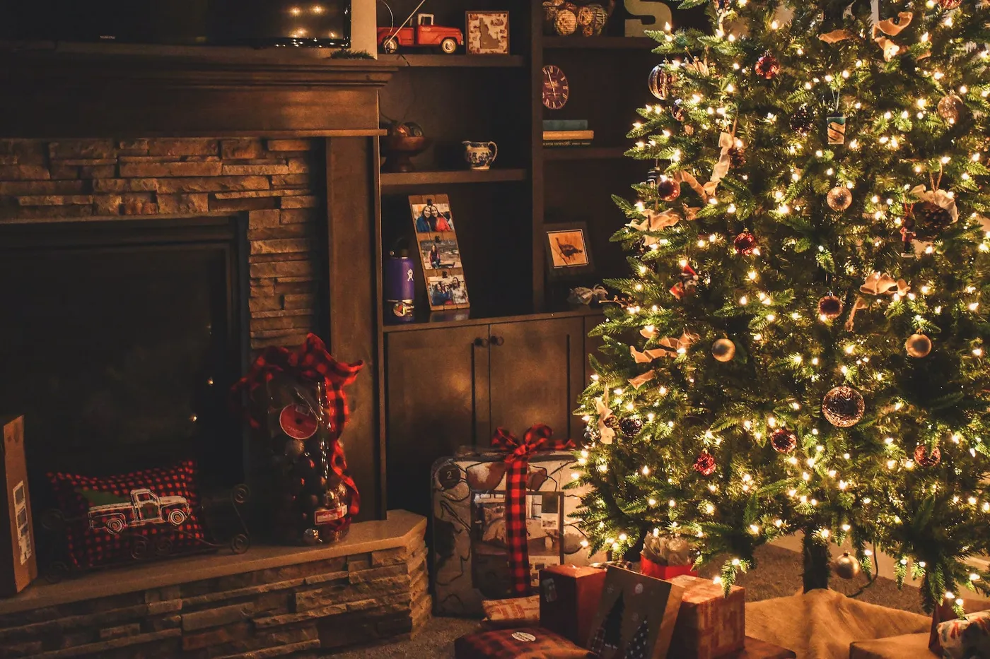 Nostalgic Noel: Christmas in the 1990s – It's Christmas 365