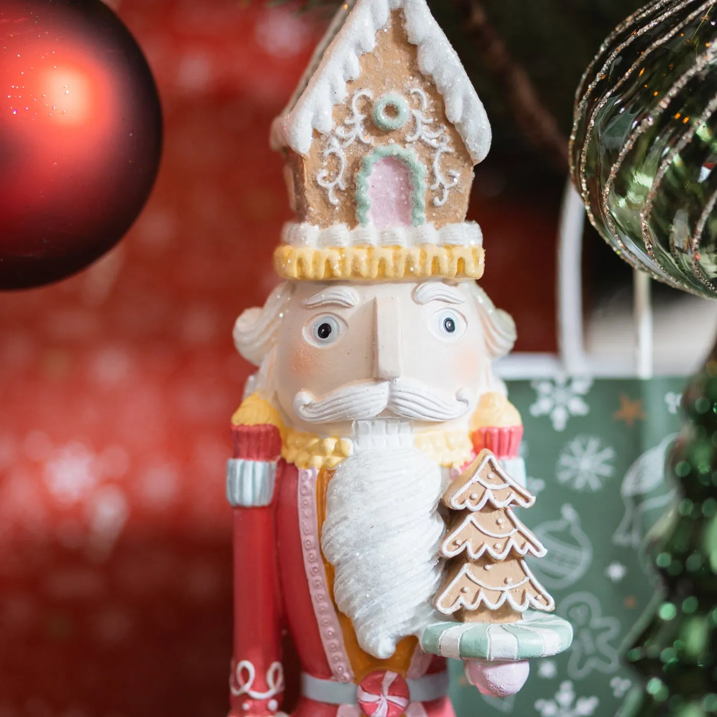 Nutcracker Figurine 35 cm – pastel with Gingerbread House & Cookie ...