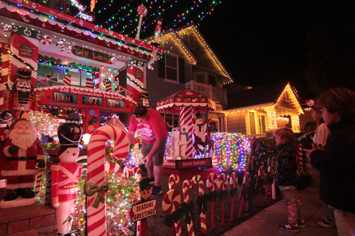 Orange County Turns on Christmas Lights