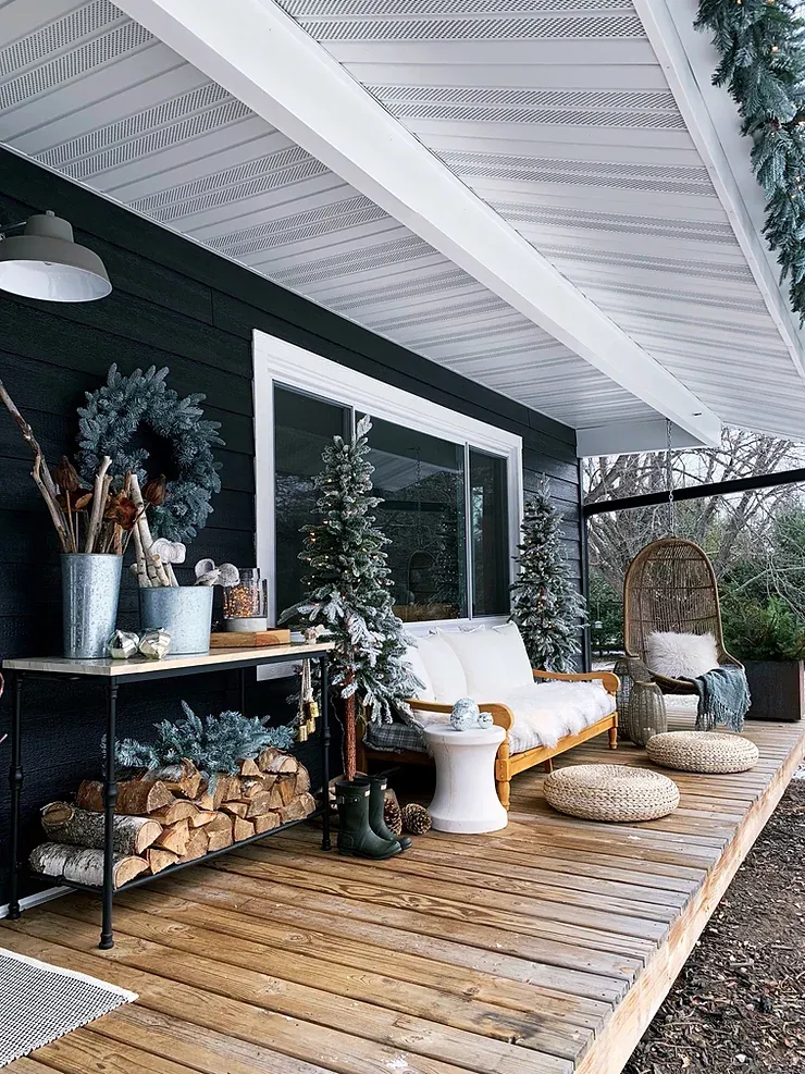 Outdoor Winter Decorating Ideas Story - A Blissful Nest