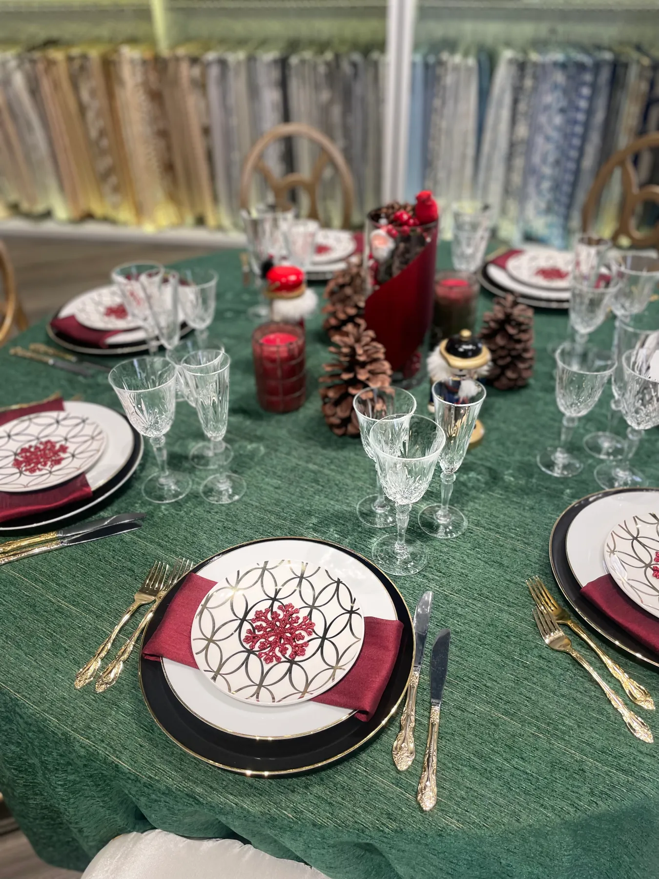 Select Event Group | Holiday Tablescape Ideas to Beautifully Transform Your  Table - Select Event Group