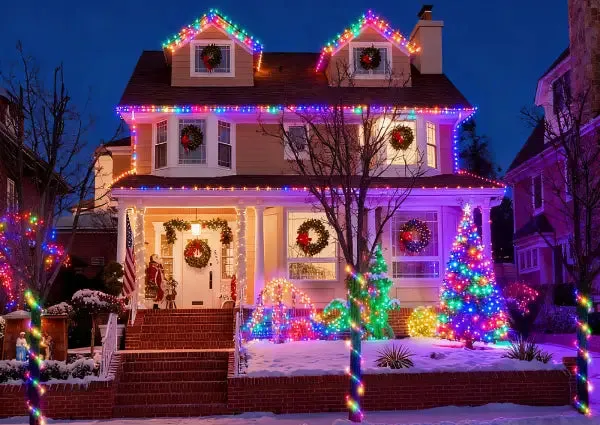 Set the Perfect Holiday Mood with Ollny Color-Changing Outdoor Christm