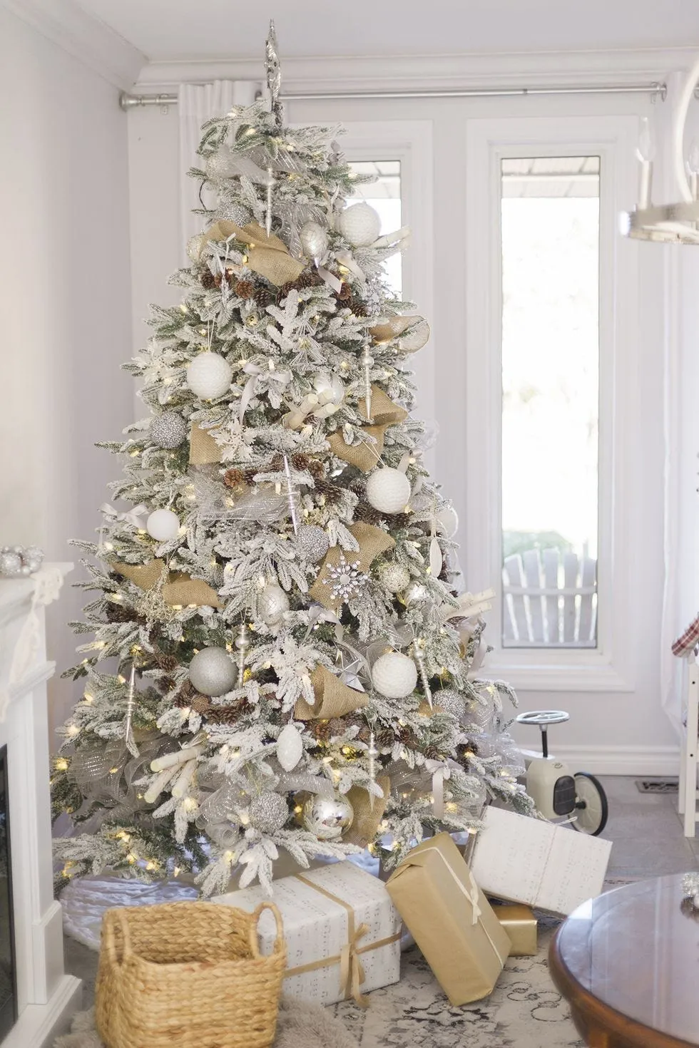 Silver Christmas Tree Ornaments Christmas Goals