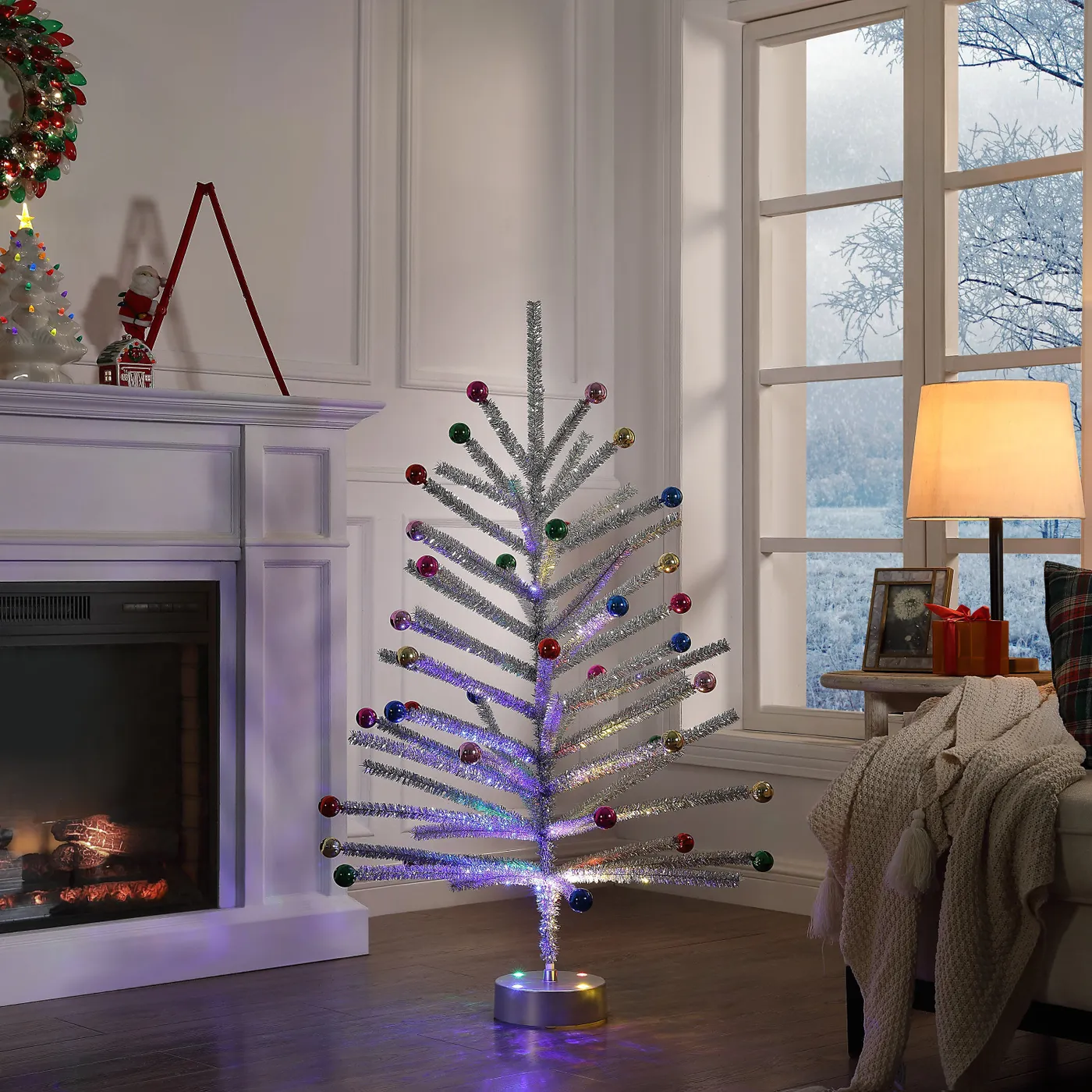 Silver Tinsel Tree With Color Vintage Color Wheel For Christmas Tree Tinsel Tree With Ornaments And Built-in Color Wheel – Christmas