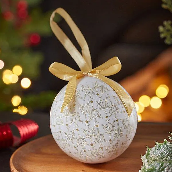 Snowflakes Baubles - Set of 14 x 7 cm Elegant Hand-Crafted Christmas Tree  Decorations - Indoor Use
