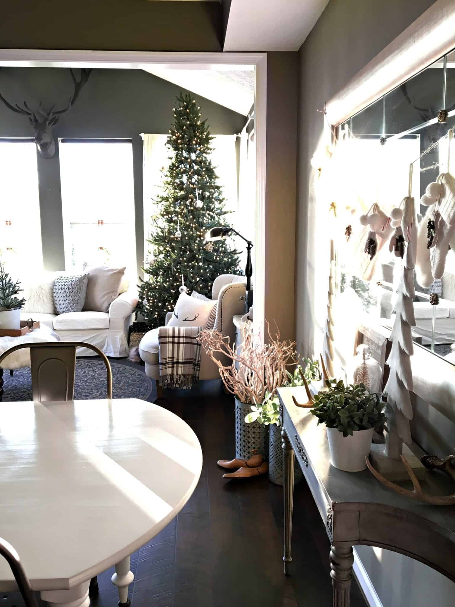 Sunroom Decorating Tour