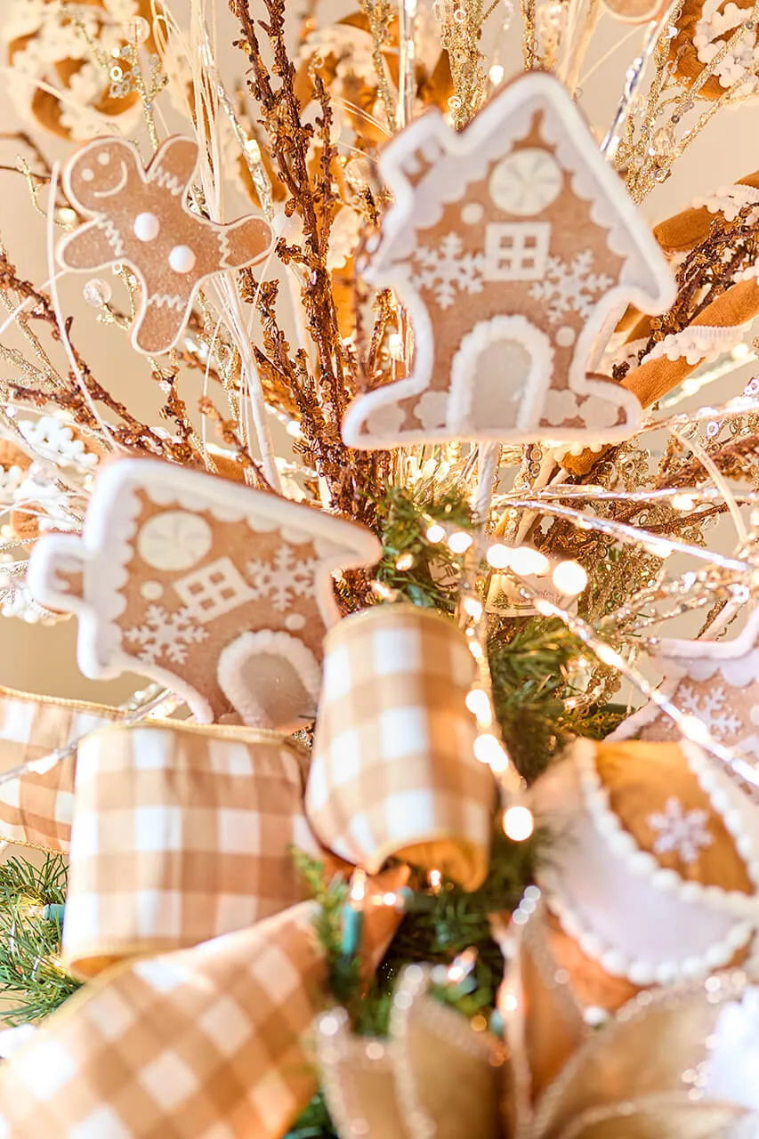 Sweet & Subtle: A Neutral Gingerbread Kitchen Tree - Decorator's Warehouse