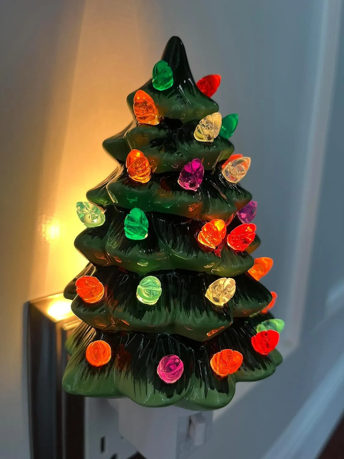 TenWaterloo Christmas Tree Night Light, Ceramic with Lighted Ornaments -  Richards Expo