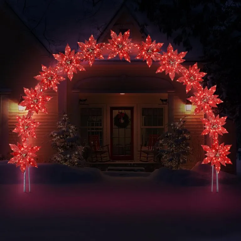 The Best Outdoor Christmas Decorations of 2025
