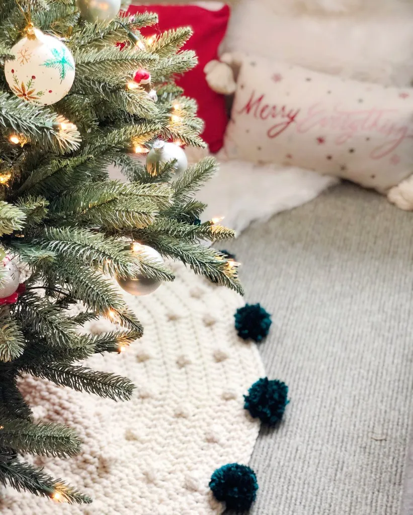 The Big Bauble Tree Skirt | February Sky Designs