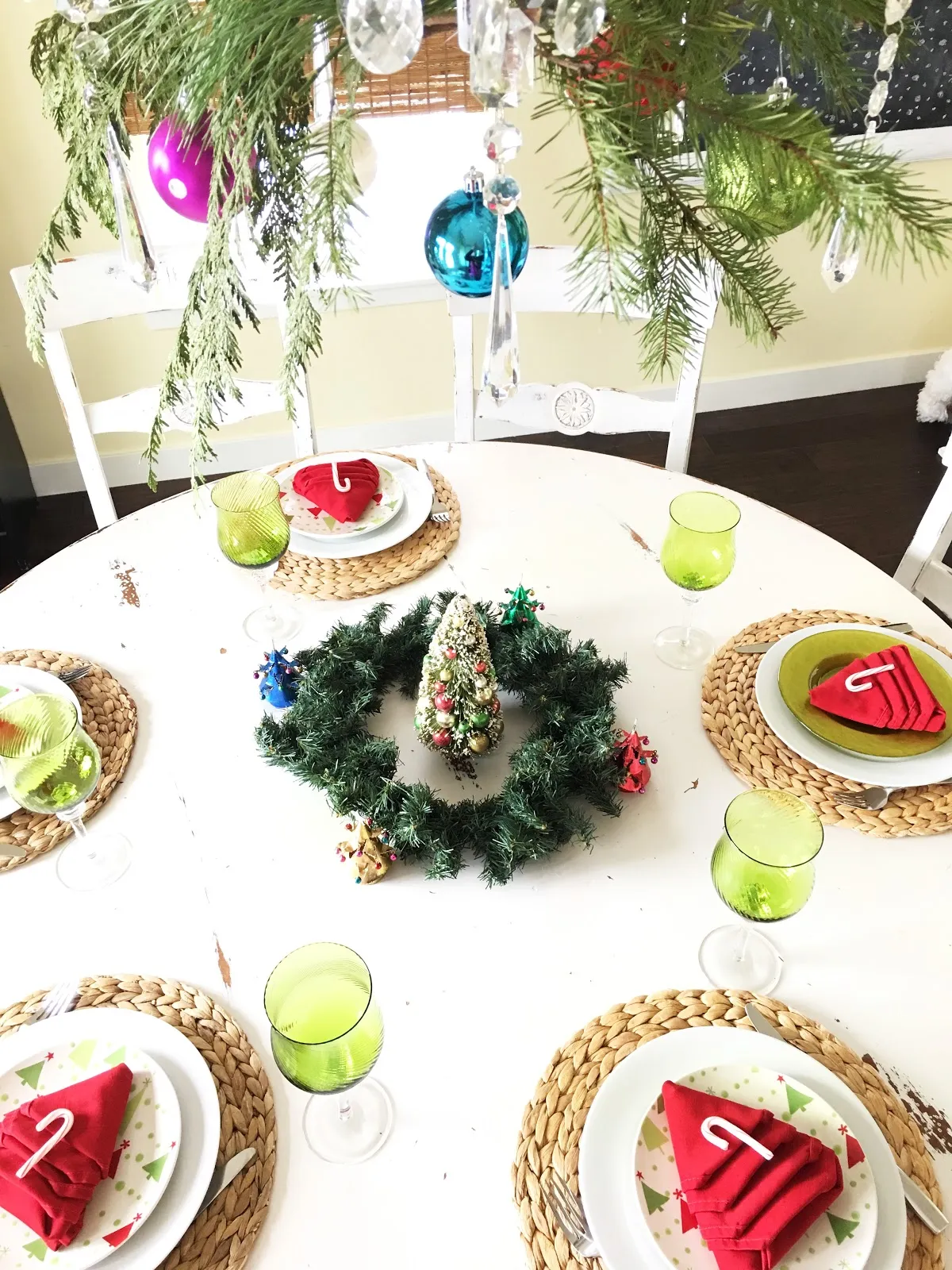 The Style Sisters: Walking in a Winter Wonderland tablescape