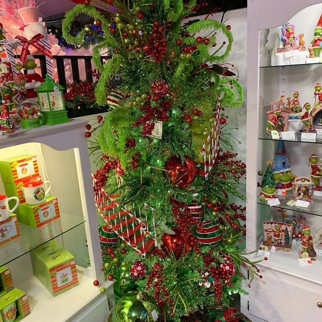 Tis The Season Christmas Shoppe - All You SHOULD Know Before Going (2026  Reviews)