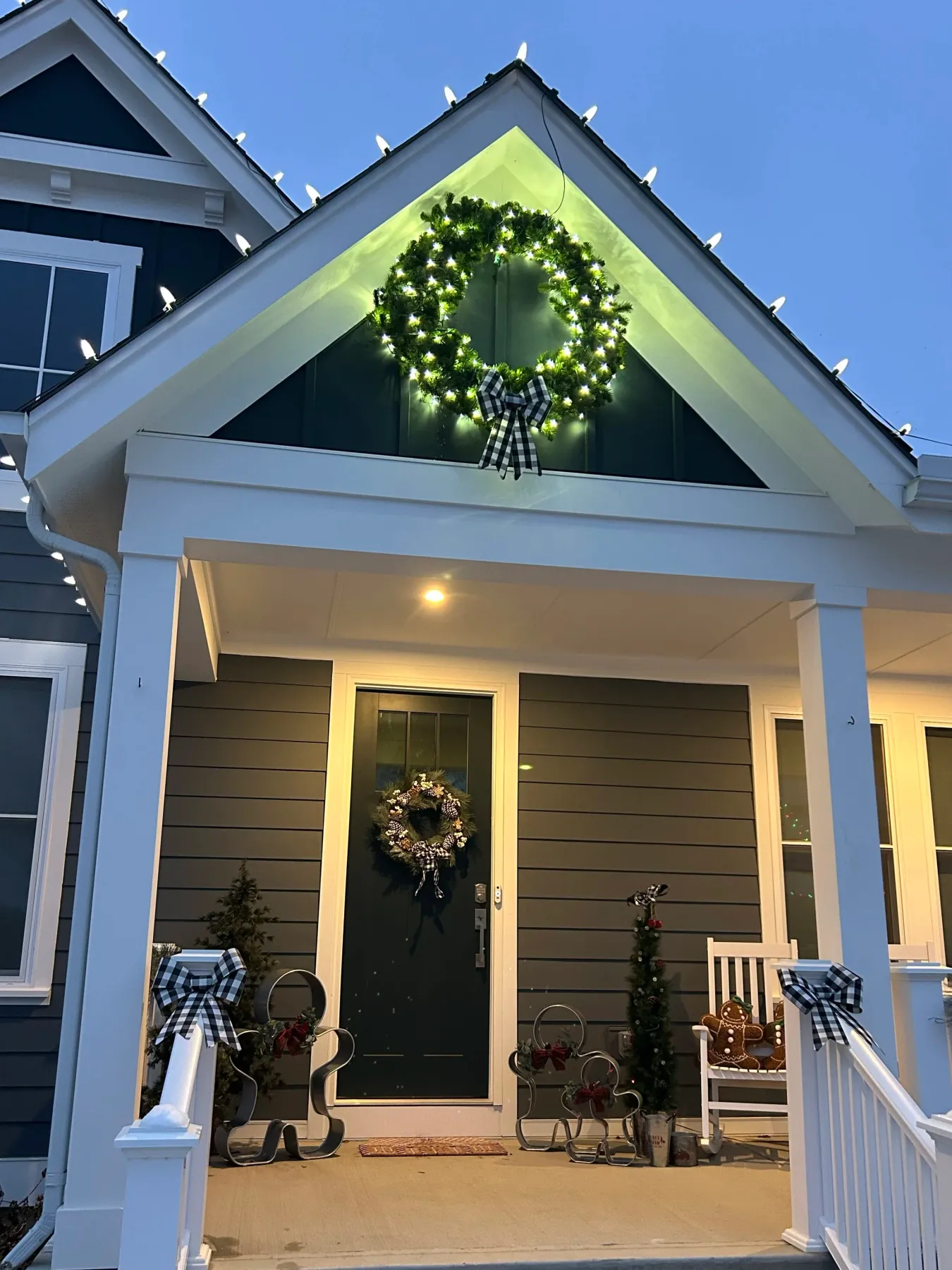 Union Village Porches Stand Out with Holiday Spirit — The Town of Union  Village