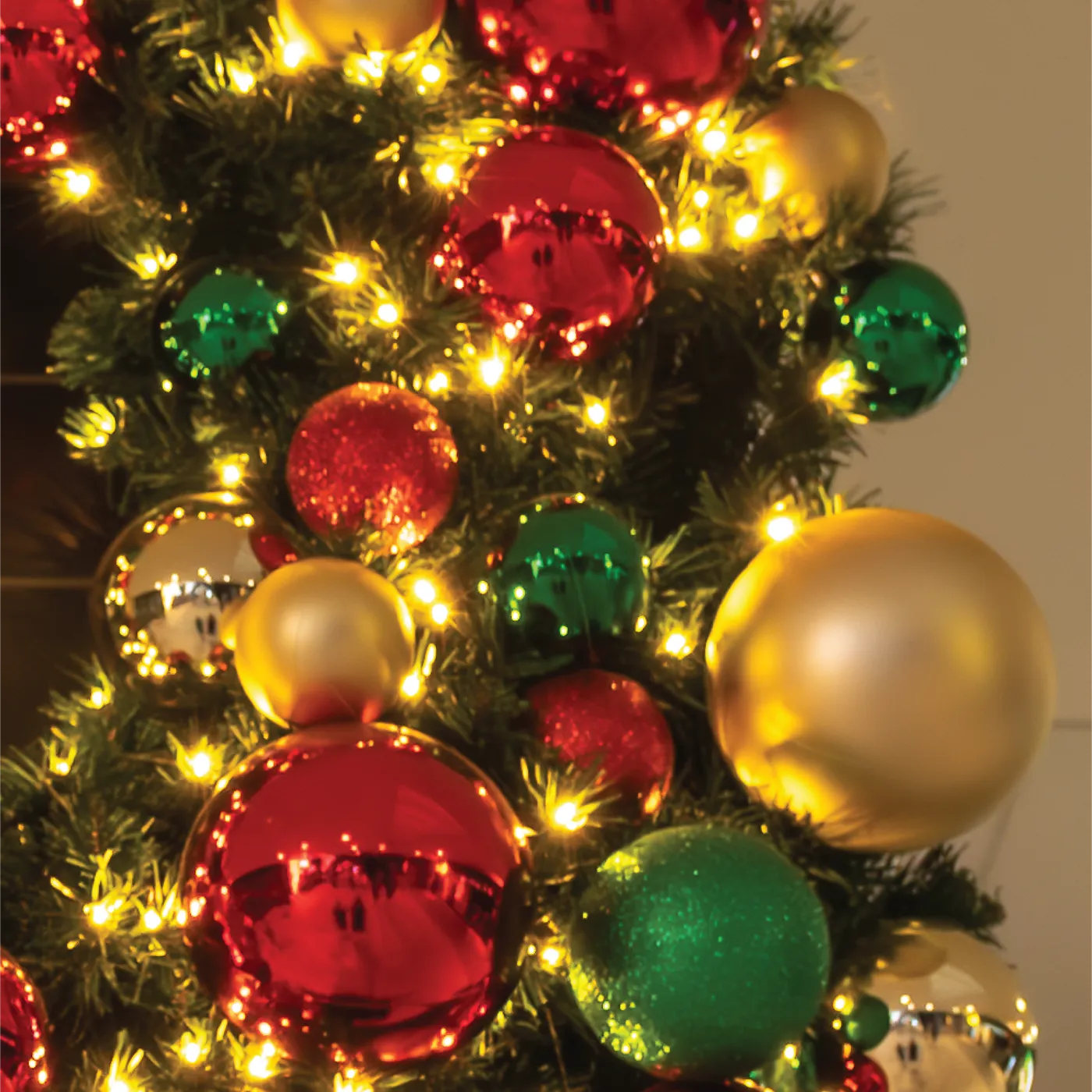 Velvet Bauble Garland Scarlet Red 230cm – Christmas @ The Prop House  Collective