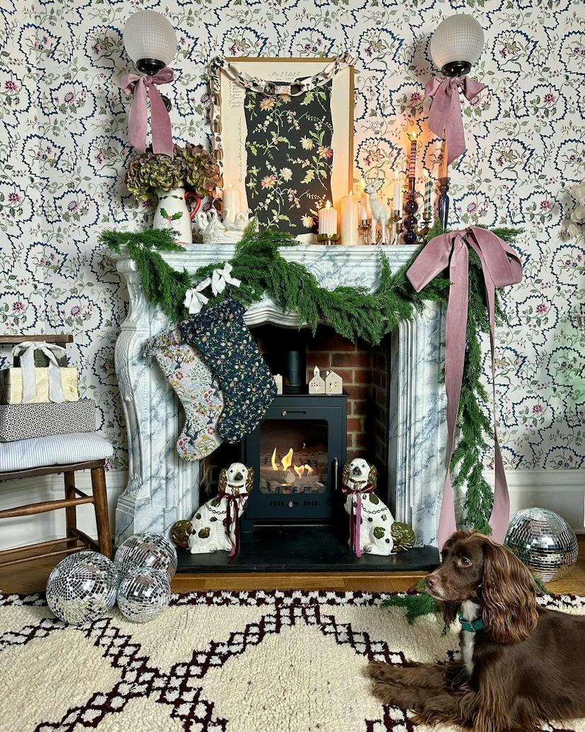 Vintage Holiday Decor Is Hotter Than Ever This Season