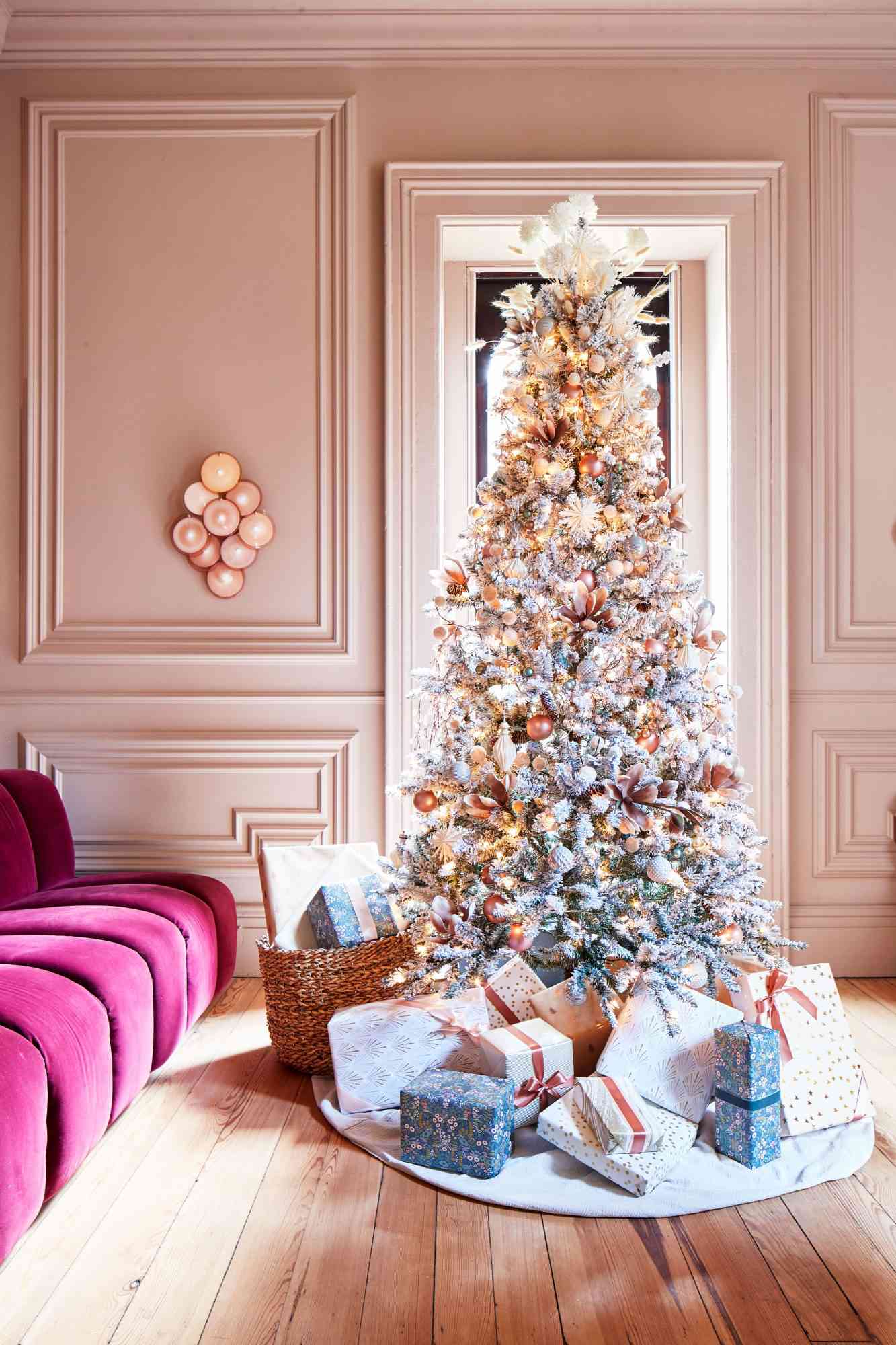 What Is A Flocked Christmas Tree?