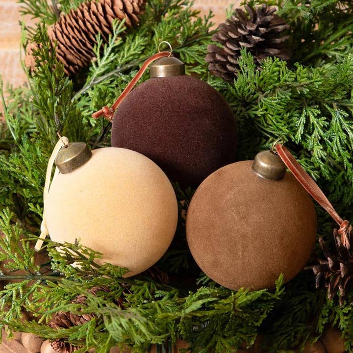 Wholesale velvet ornament for your store