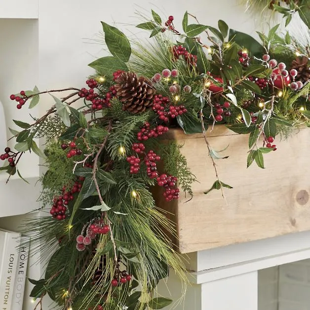Winter Berry Cordless Garland | Grandin Road