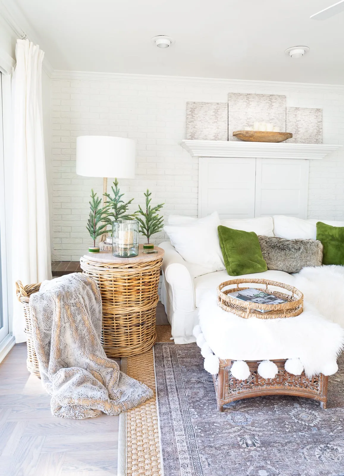 Winter Living Room Decor Winter Decor Ideas For Christmas And Beyond  Cardinal Financial