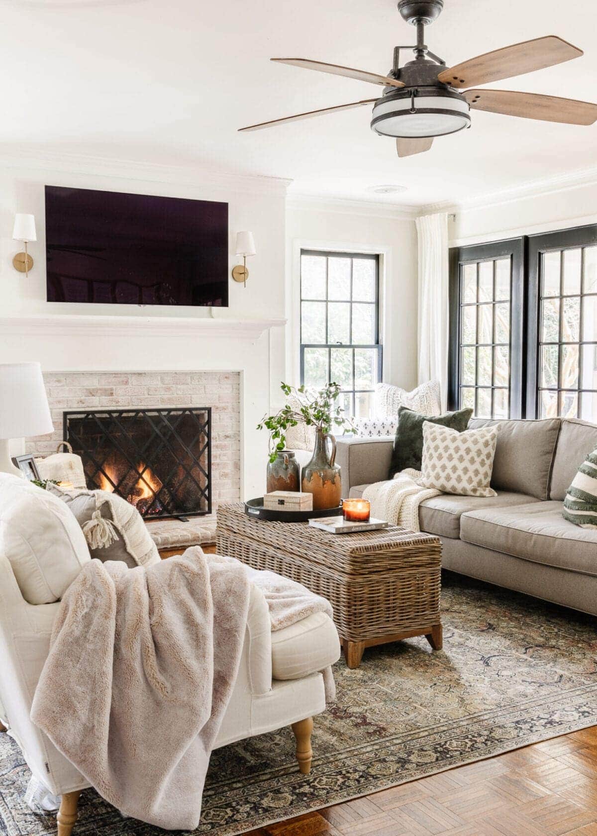 Winter Living Room & My Favorite Winter Decor - Bless'er House