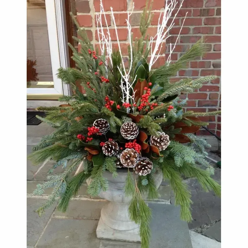 Winter Urn