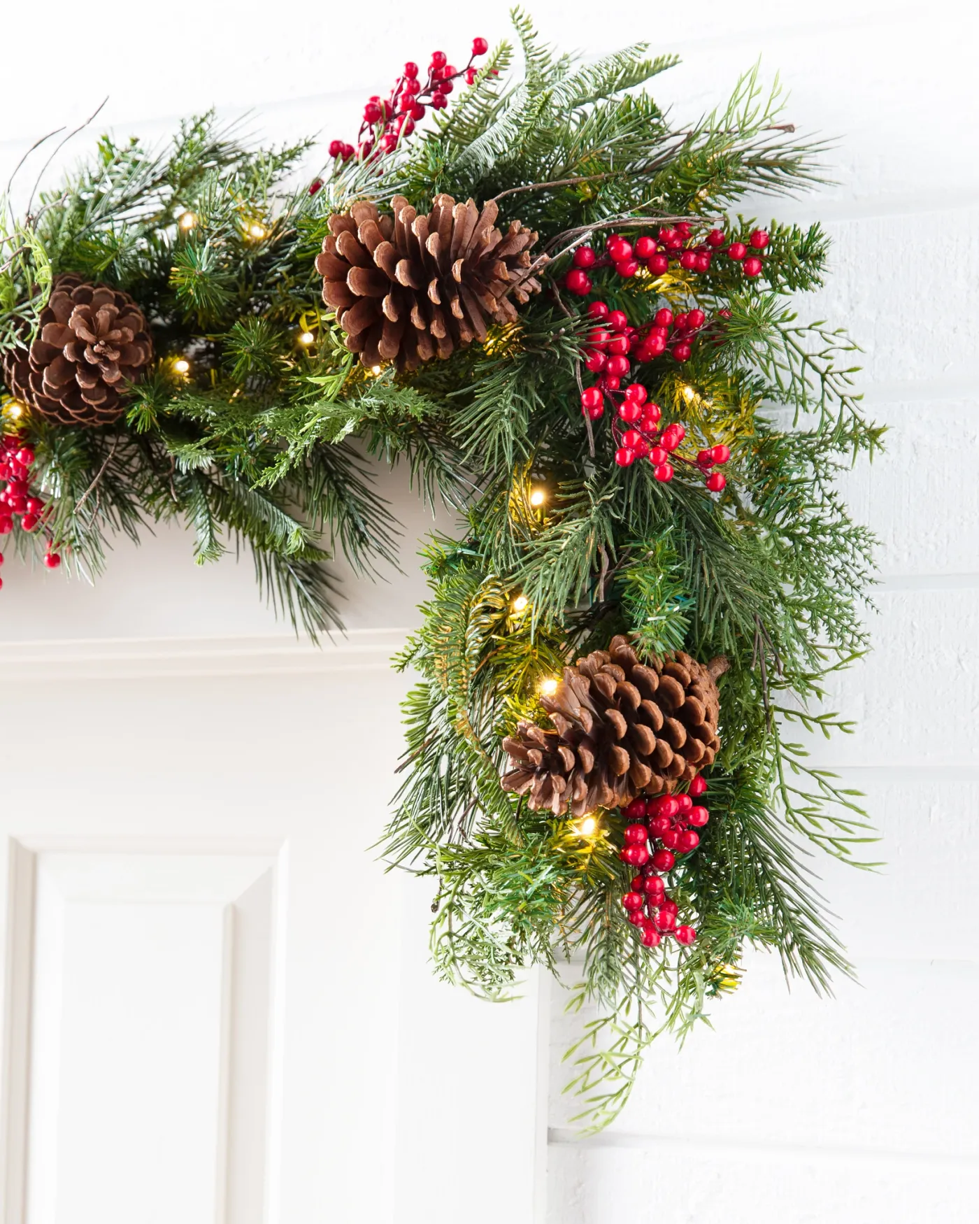 Winterberry and Pine Garland | 5 ft | Michaels 17ft Berry Mixed Christmas  Pine Garland