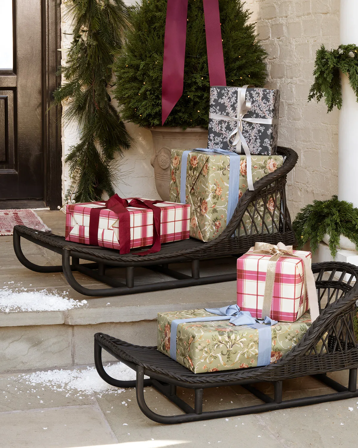 Woven Porch Sleigh