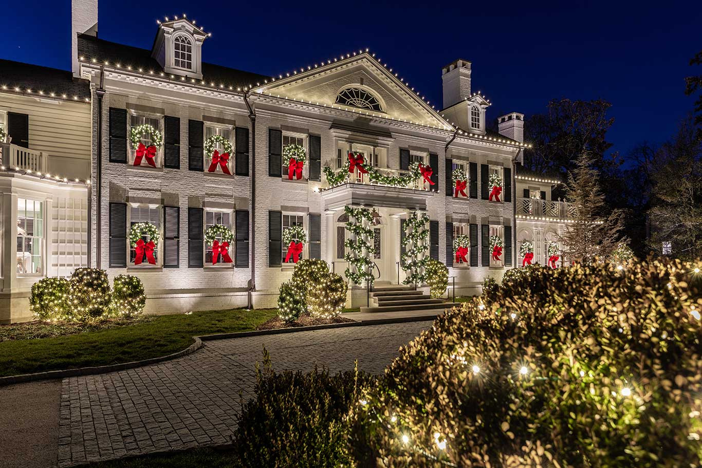 Your Ultimate Guide to Middle Tennessee Christmas Lights | Light Up  Nashville
